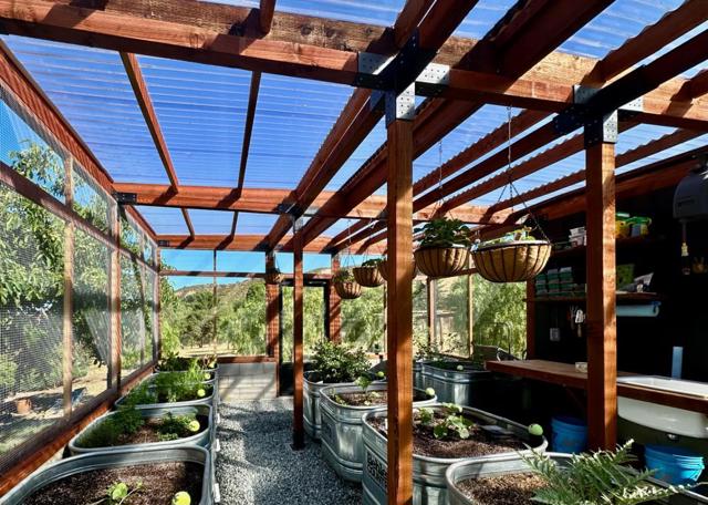 17755 Corral Del Cielo Road,  CA: https://media.crmls.org/mediaz/cddb3719-22bc-45c6-8ca4-3f9b5f85fd08.jpg