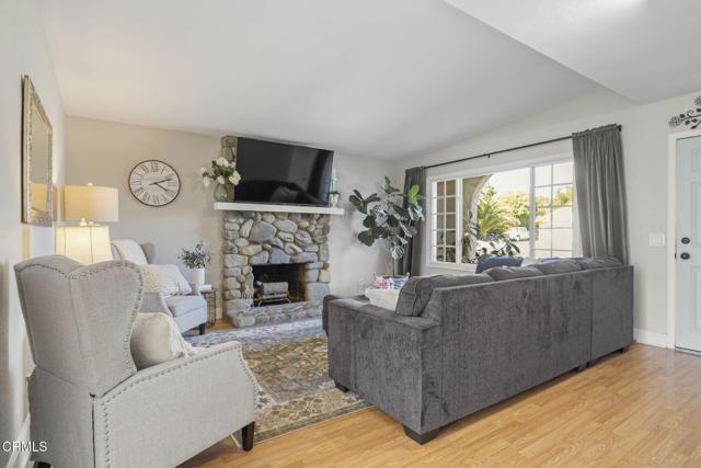 Detail Gallery Image 10 of 36 For 2337 Woodpecker Ave, Ventura,  CA 93003 - 4 Beds | 2 Baths