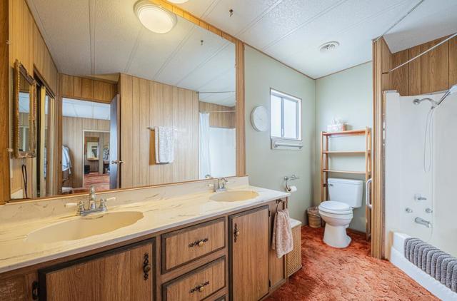 150 Kern Street, Salinas CA: https://media.crmls.org/mediaz/cddbf699-0a86-4c19-a1a6-bdffbe80f1d4.jpg