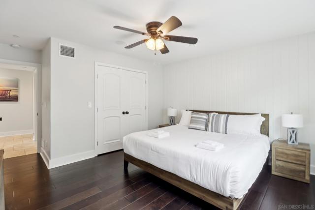 4611 Santa Cruz Ave, San Diego CA: https://media.crmls.org/mediaz/cddbfe71-12f2-40f0-8d1a-944a4f3d9faa.jpg