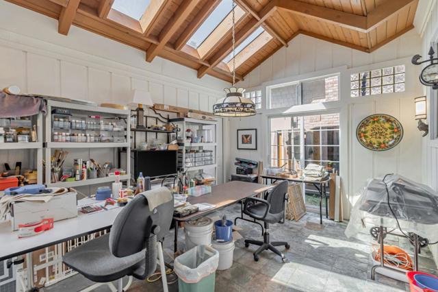 1025 Tamarind Street, Montara CA: https://media.crmls.org/mediaz/cddd333b-2674-4e3d-86d0-c93970f669b9.jpg