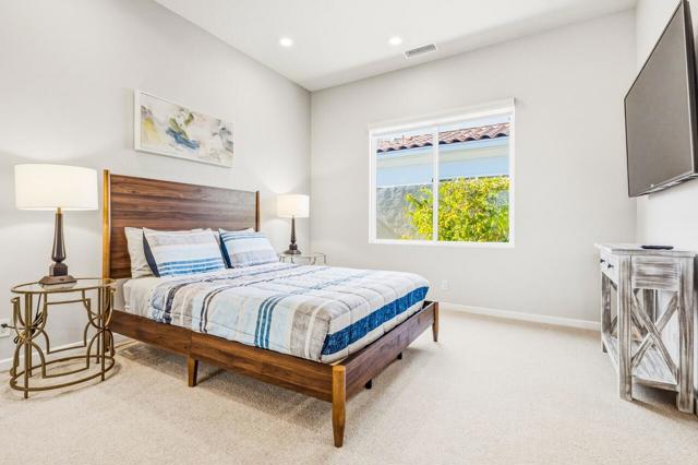 752 Mission Creek Drive, Palm Desert, CA 92211