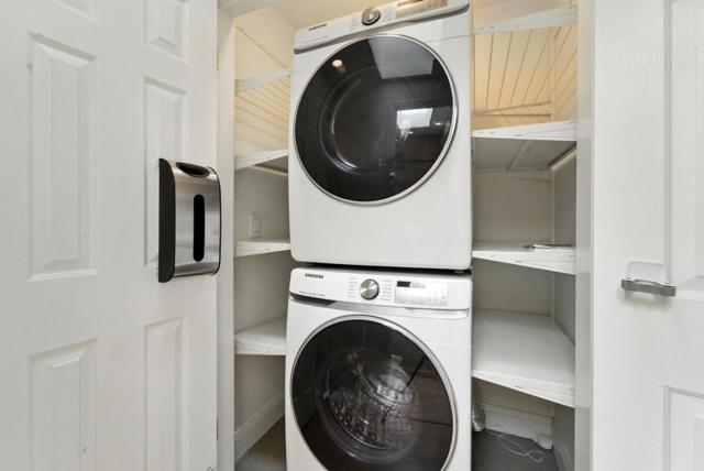 689 Robin Drive, Santa Clara CA: https://media.crmls.org/mediaz/cddd9f71-e9e9-48ea-9146-2a401192b92c.jpg