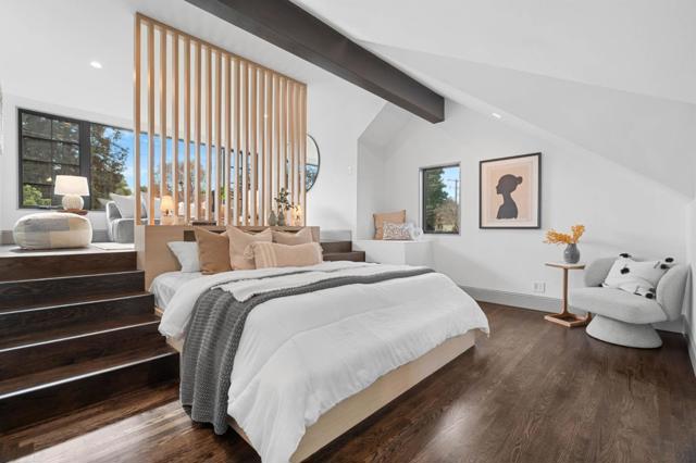 58 Gladys Avenue, Mountain View CA: https://media.crmls.org/mediaz/cdde0059-d603-45df-83bc-6231e77d3ae0.jpg