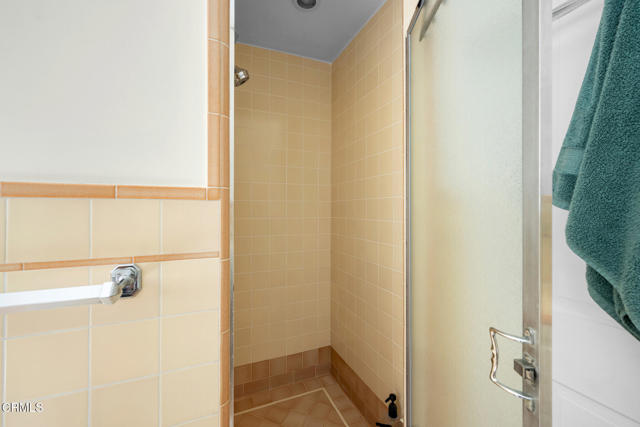 Detail Gallery Image 21 of 45 For 2175 Las Lunas St, Pasadena,  CA  - 3 Beds | 2 Baths