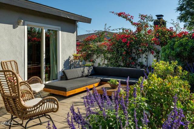 Detail Gallery Image 29 of 50 For 2627 Range Rd, Los Angeles,  CA 90065 - 3 Beds | 2 Baths