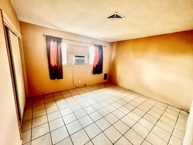 66775 Yucca Drive, Desert Hot Springs CA: https://media.crmls.org/mediaz/cddf094b-ec55-478e-bc6d-7dd8ae0a3611.jpg