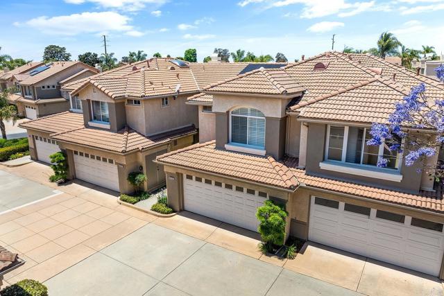 4610 Los Alamos Way, Oceanside CA: https://media.crmls.org/mediaz/cde1c1b9-2dbc-4805-9ca6-0065b859994d.jpg