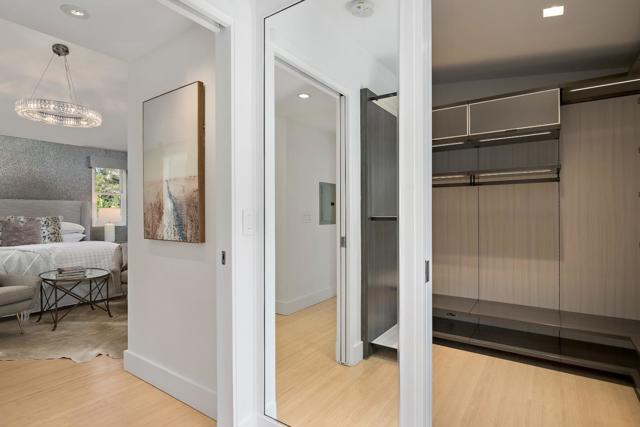 1101 Hamilton Avenue, Palo Alto CA: https://media.crmls.org/mediaz/cde24fae-d75a-4d05-a2d3-e1762a09a829.jpg
