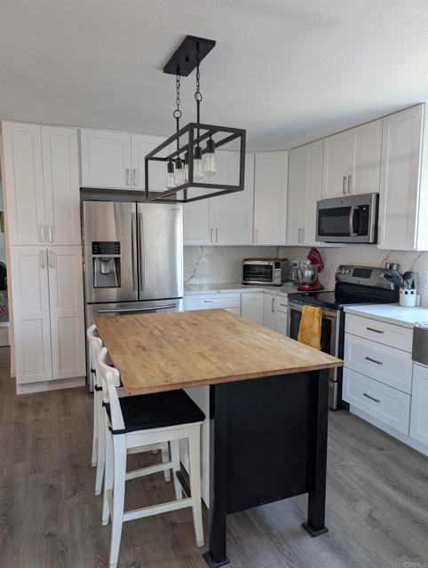 Detail Gallery Image 10 of 50 For 564 Larchwood Dr, San Marcos,  CA 92069 - 3 Beds | 2 Baths