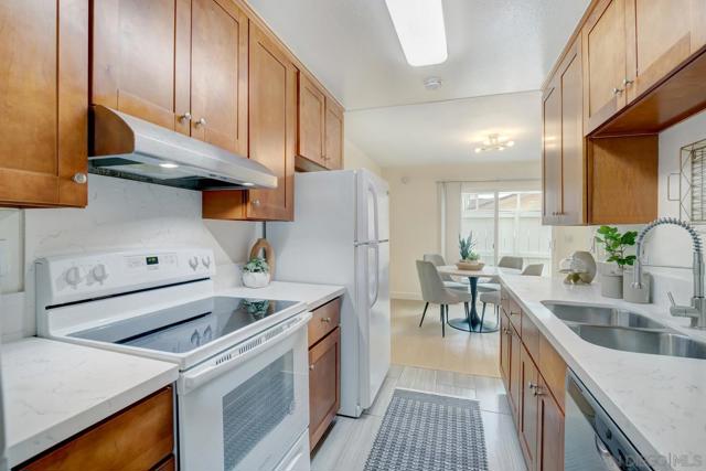 Image 7 of 29 For 11081 Via San Marco