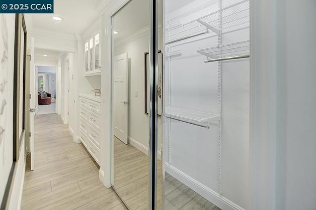 2607 Saklan Indian Dr, Walnut Creek CA: https://media.crmls.org/mediaz/cde3a670-2c38-44b2-bafe-2b691ae2b1c1.jpg