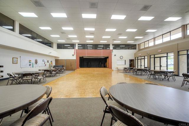 Detail Gallery Image 37 of 47 For 1438 Salem Ct, Oceanside,  CA 92057 - 2 Beds | 2 Baths