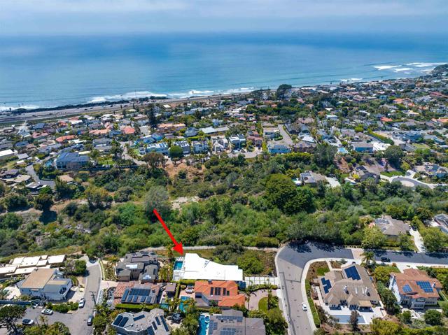Detail Gallery Image 45 of 54 For 417 Warwick Ave, Cardiff By The Sea,  CA 92007 - 5 Beds | 5/1 Baths