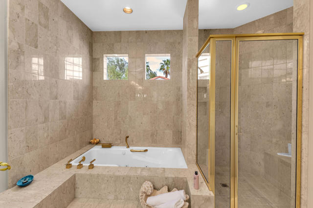 Image 37 of 80 For 75273 Spyglass Drive