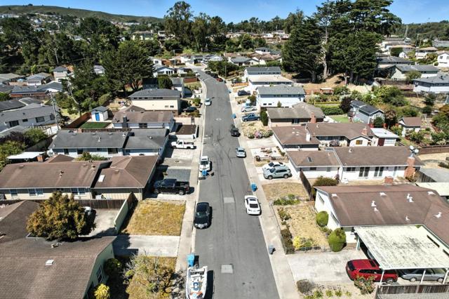 2621 Heather Lane, San Bruno CA: https://media.crmls.org/mediaz/cde830db-1935-42ca-aaa1-7efd95f09d21.jpg