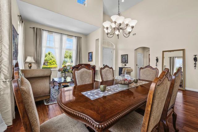 531 Via Vaquero Sur, San Juan Bautista CA: https://media.crmls.org/mediaz/cde839c8-8f65-4484-bee7-87113ca5ab04.jpg