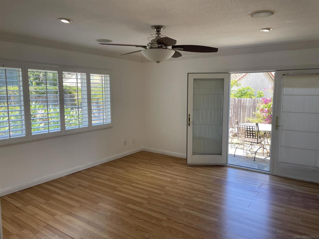MLS #250032540SD image #11