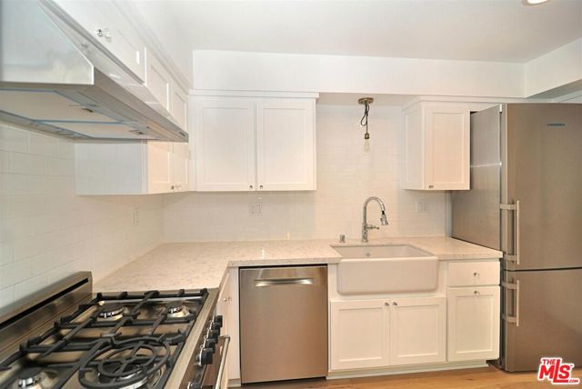 4241 Colfax Avenue, D photo 5