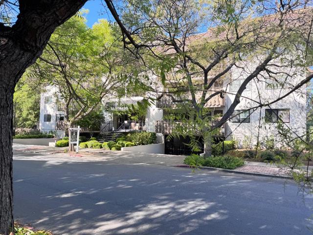 101 2nd Street, Los Altos CA: https://media.crmls.org/mediaz/cdea4a5b-07e1-41c7-ab6a-2673597c1703.jpg