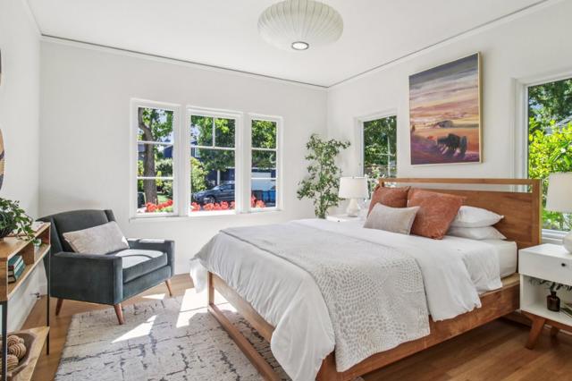 274 Princeton Road, Menlo Park CA: https://media.crmls.org/mediaz/cdeaf797-bbbd-4804-9a2c-cd550361dae8.jpg