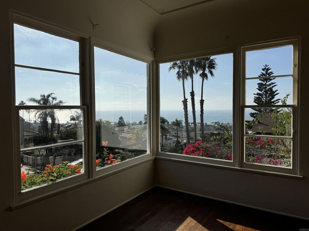 4444 Orchard Ave - photo 4