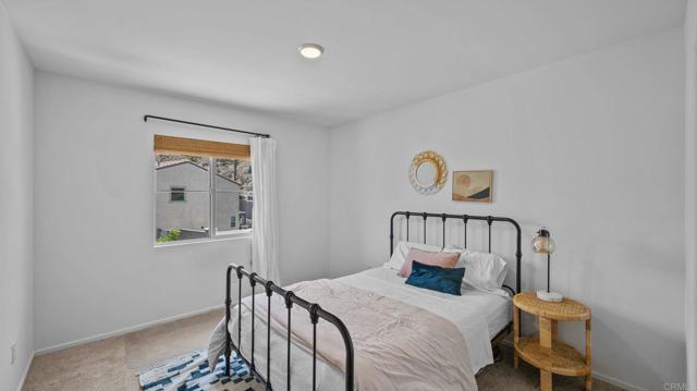 24008 Kestrel Court, Lake Elsinore CA: https://media.crmls.org/mediaz/cdeba425-1fc5-4056-9ede-bfa010cc57d9.jpg