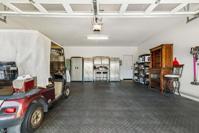 81172 Victoria Lane, La Quinta CA: https://media.crmls.org/mediaz/cdec38e0-5575-4826-b716-8ffc11b5f37e.jpg