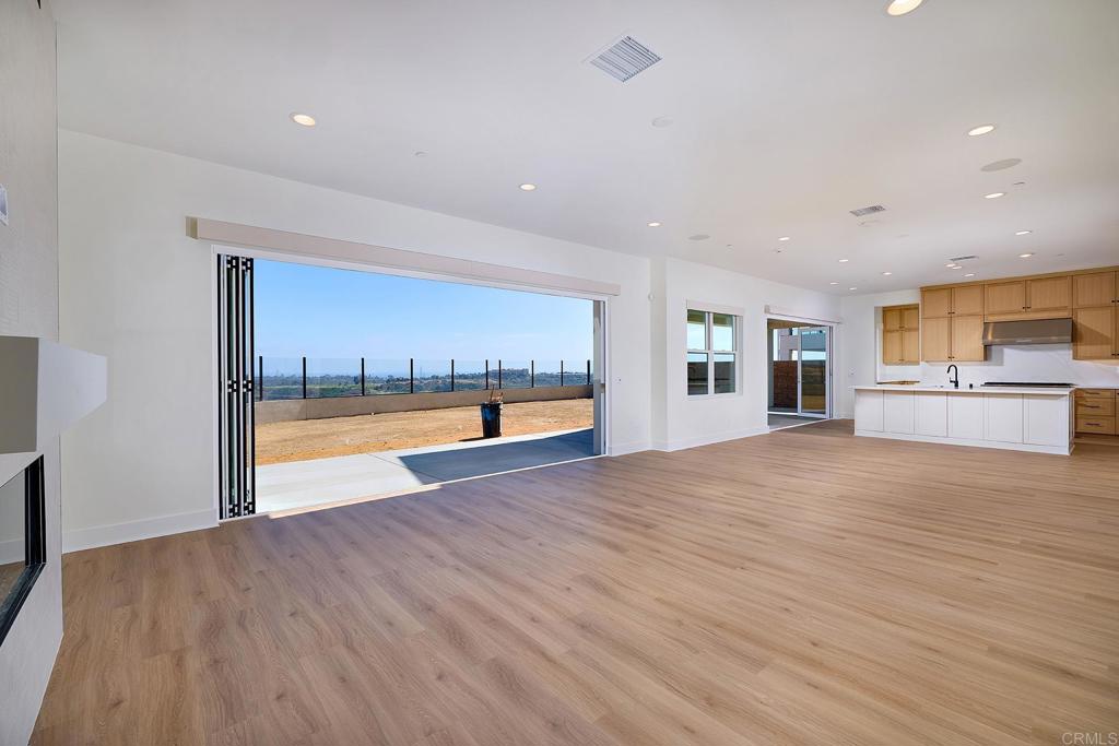 2045 Verne View - photo 10