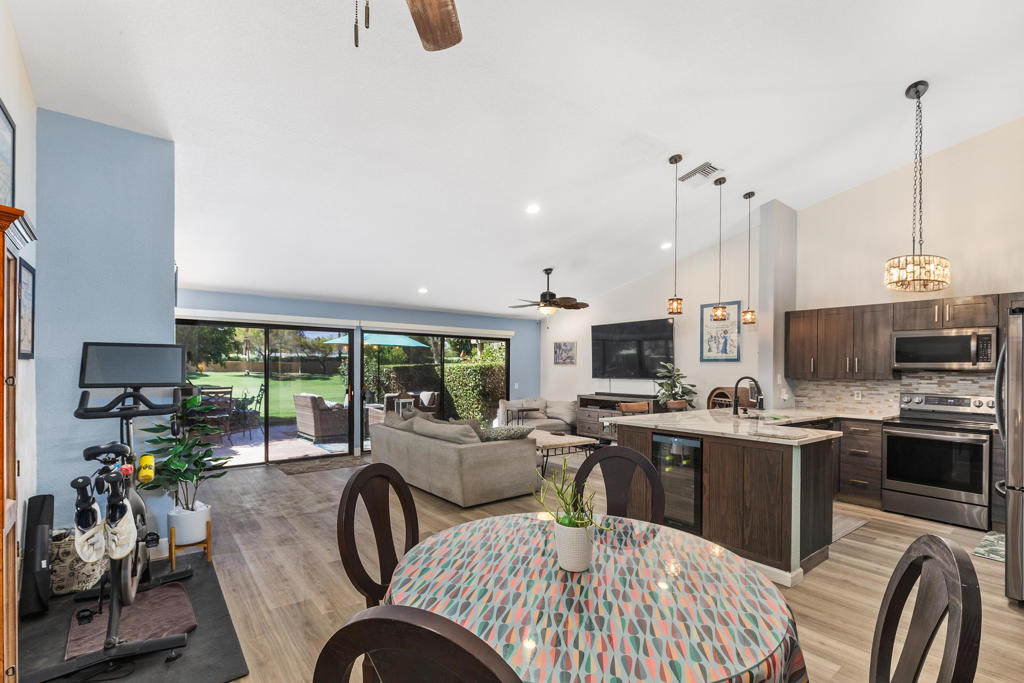 MLS #219138261DA image #10