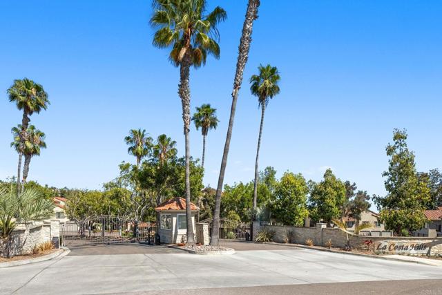 7702 Caminito Puerto, Carlsbad CA: https://media.crmls.org/mediaz/cded7e4e-bee5-4e35-ba35-af69f6b3896f.jpg