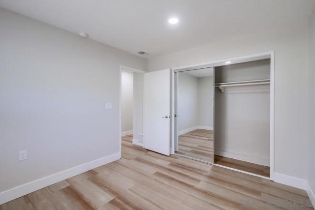 16731 Callado Ct, San Diego CA: https://media.crmls.org/mediaz/cdee42b9-a55a-4041-89fb-8997c9ba8c5b.jpg