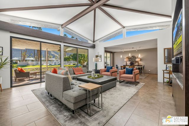 2420 Paseo Del Rey, Palm Springs CA: https://media.crmls.org/mediaz/cdeee959-7ed0-41de-ace7-97c679bf9740.jpg