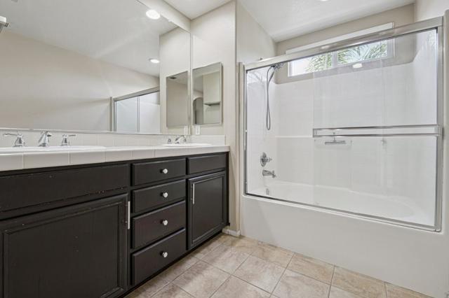 9449 Hendrix Lane, North Hills CA: https://media.crmls.org/mediaz/cdf10d49-59b9-4b76-abd1-ef4098c94bed.jpg