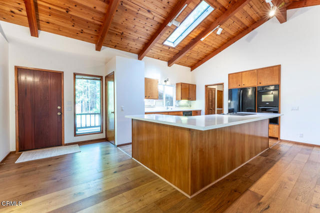 Detail Gallery Image 8 of 44 For 12141 Pinewood Rd, Mendocino,  CA 95460 - 3 Beds | 2 Baths