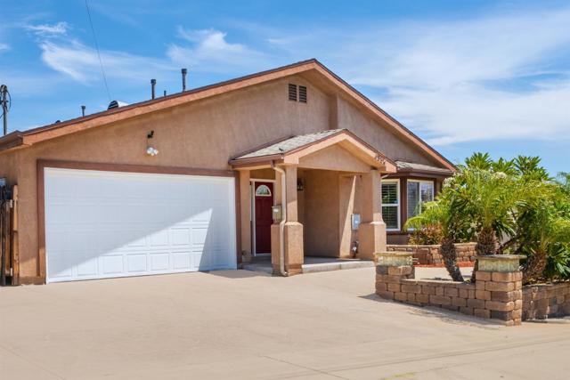 Detail Gallery Image 1 of 36 For 8364 Lake Ashwood Ave, San Diego,  CA 92119 - 4 Beds | 2/1 Baths