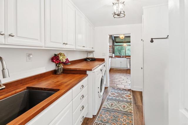 32423 Womsi Rd, Pauma Valley CA: https://media.crmls.org/mediaz/cdf1c9a9-cf15-425b-9310-31049d54a5ad.jpg