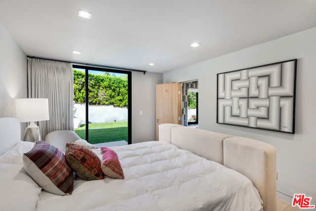 6738 Wildlife Road photo 27