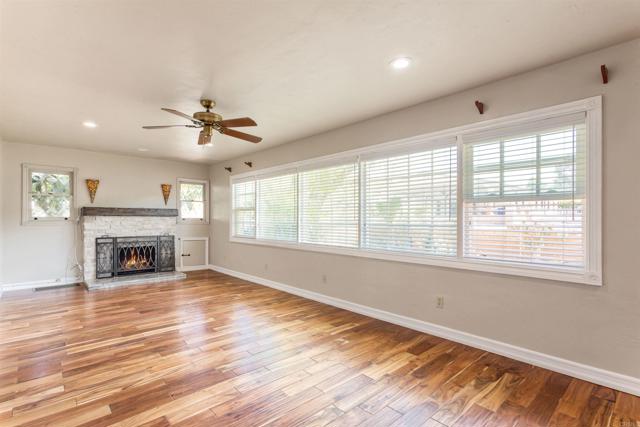 Detail Gallery Image 11 of 70 For 1756 N 1st St, El Cajon,  CA 92021 - 3 Beds | 2/1 Baths