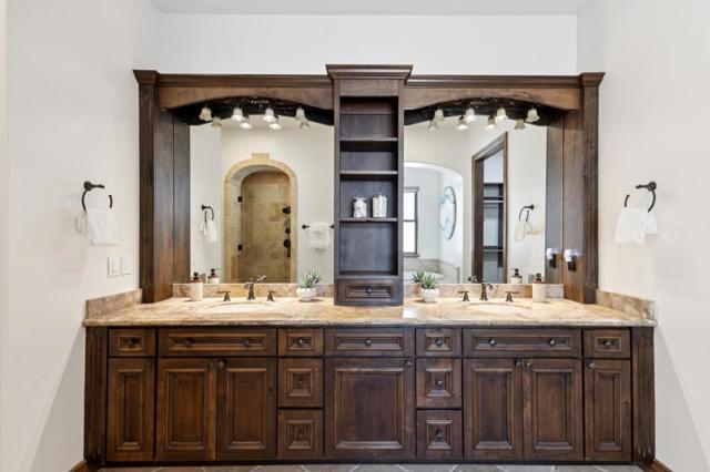 716 Rosewood Drive, Walnut Creek CA: https://media.crmls.org/mediaz/cdf46fd1-fdd9-4fb3-b5a0-42c3f22142bf.jpg