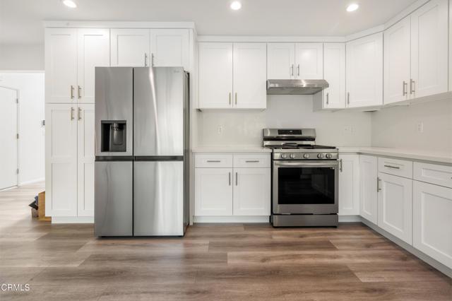 Detail Gallery Image 19 of 41 For 2915 Hopeton Rd, La Crescenta,  CA 91214 - 4 Beds | 3 Baths