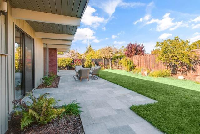938 Ferngrove Drive, Cupertino CA: https://media.crmls.org/mediaz/cdf6cf3c-ec9b-4799-8db1-8c2490602c0e.jpg