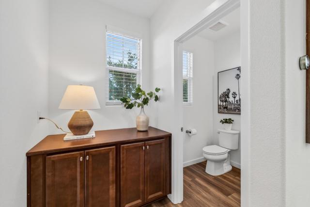 2975 Denali Drive, Marina CA: https://media.crmls.org/mediaz/cdf6fcef-2d53-498d-af56-3f6e6185ea90.jpg