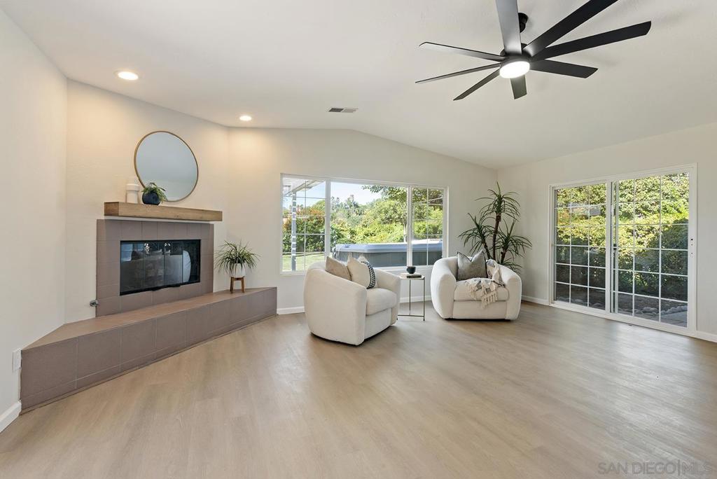 MLS #250043037SD image #14