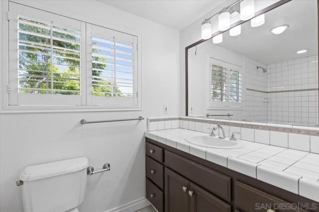2035 Paradise St, San Diego CA: https://media.crmls.org/mediaz/cdf83093-8c39-4cca-a64b-cb4109bab5df.jpg