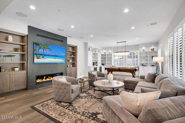 5715 Calais Court, Calabasas CA: https://media.crmls.org/mediaz/cdf8b9b0-8729-4fd2-8de6-d1053220fb11.jpg
