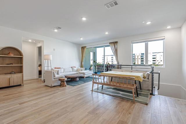 2250 Kilowatt Way, Fremont CA: https://media.crmls.org/mediaz/cdf8da24-9f5f-4a6b-b011-78a3ff2f594d.jpg