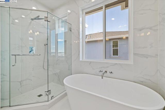 Image 9 of 20 For 37282 Magnolia St