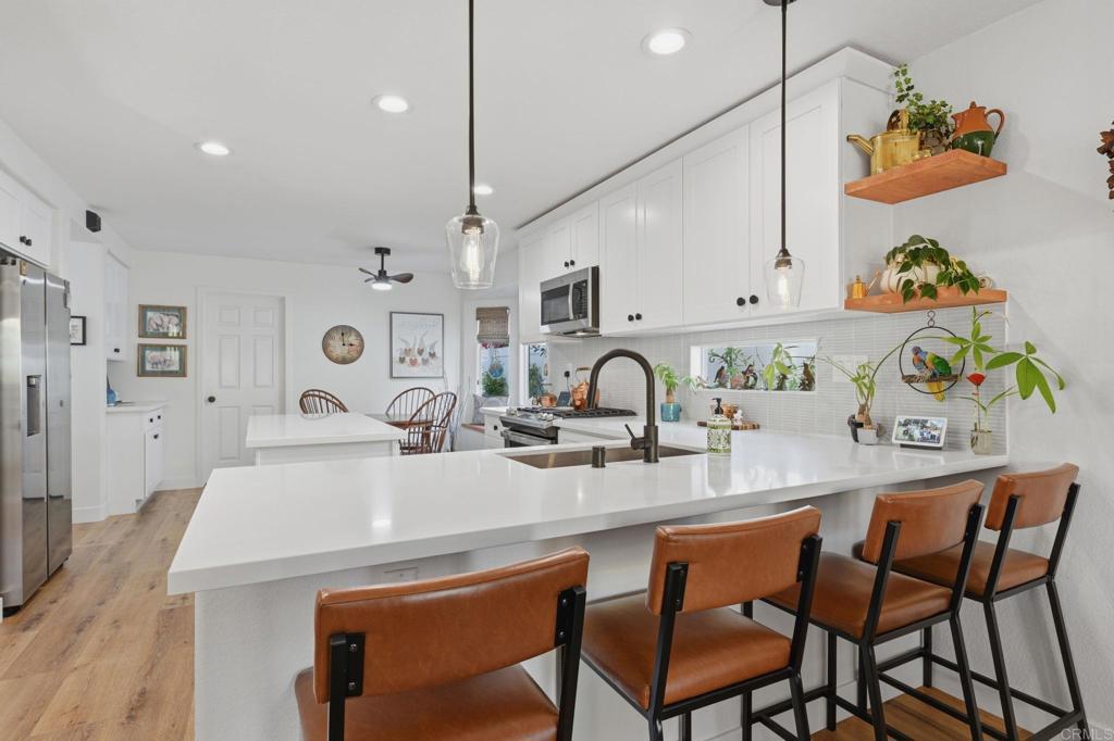 6043 Piros Way - photo 9
