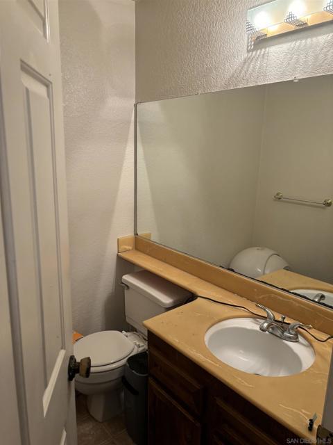 1650 8th Ave, San Diego, California 92101, 1 Bedroom Bedrooms, ,1 BathroomBathrooms,Condominium,For Sale,8th Ave,250019976SD